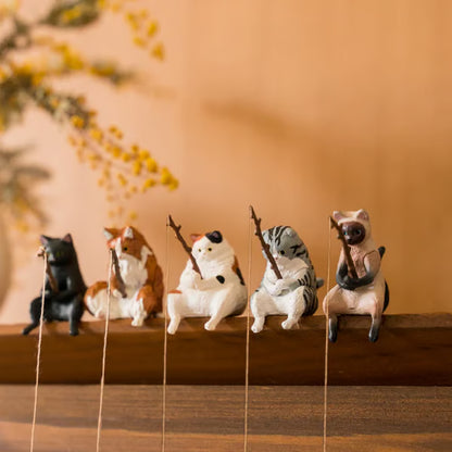 Mini Cat Desk Figurines 🐱 Set of 5 Cute, Hand-Painted Kitty Buddies to Brighten Your Space! 🎉✨