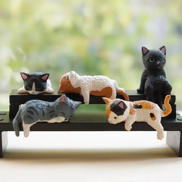Mini Cat Desk Figurines 🐱 Set of 5 Cute, Hand-Painted Kitty Buddies to Brighten Your Space! 🎉✨